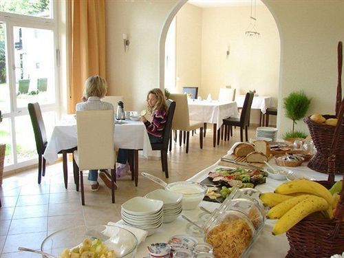 Gartenhotel Triest 바트소덴살뮨스터 외부 사진