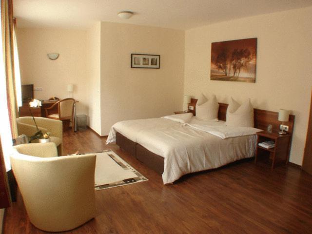 Gartenhotel Triest 바트소덴살뮨스터 외부 사진